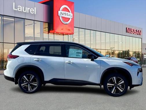 2025 Nissan Rogue SL
