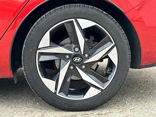 2021 Hyundai ELANTRA Limited