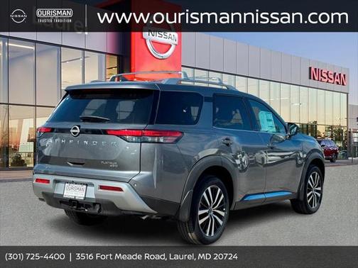 2025 Nissan Pathfinder Platinum 4WD