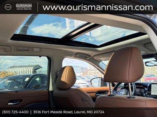 2025 Nissan Pathfinder Platinum 4WD