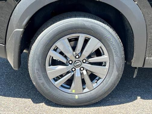 2025 Nissan Pathfinder S 4WD