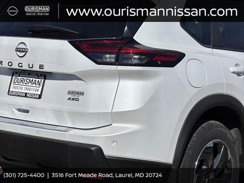 2025 Nissan Rogue SV