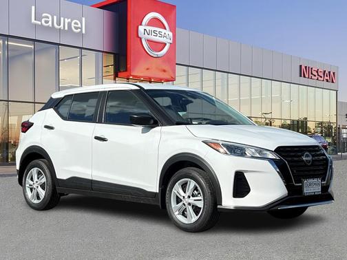 2025 Nissan Kicks S
