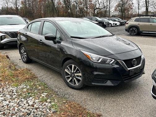2021 Nissan Versa 1.6 SV