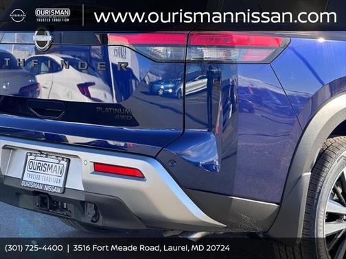 2025 Nissan Pathfinder Platinum 4WD