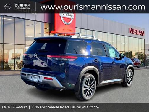 2025 Nissan Pathfinder Platinum 4WD