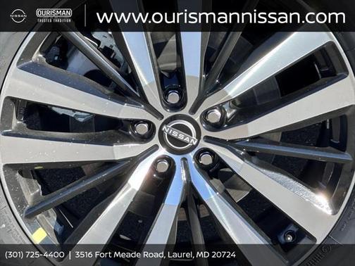2025 Nissan Pathfinder Platinum 4WD