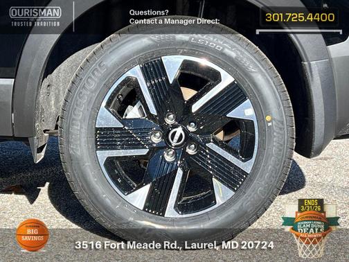 Super Black 2026 Nissan Kicks SV