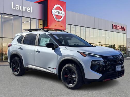 2025 Nissan Rogue Rock Creek