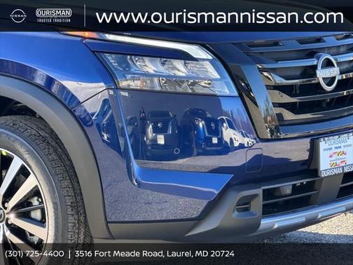 2025 Nissan Pathfinder Platinum 4WD