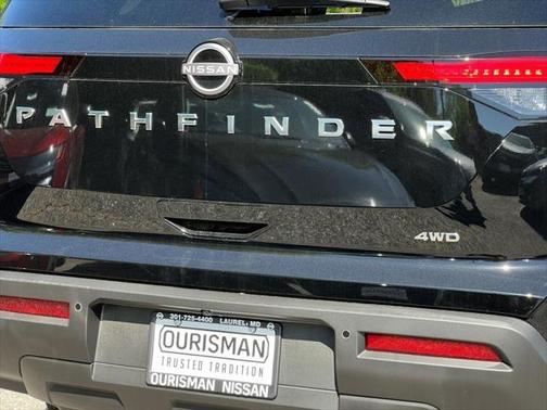2025 Nissan Pathfinder S 4WD