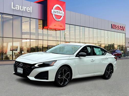 Pearl White 2026 Nissan Altima SR AWD