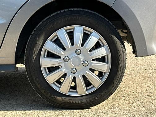 2022 Mitsubishi Mirage ES