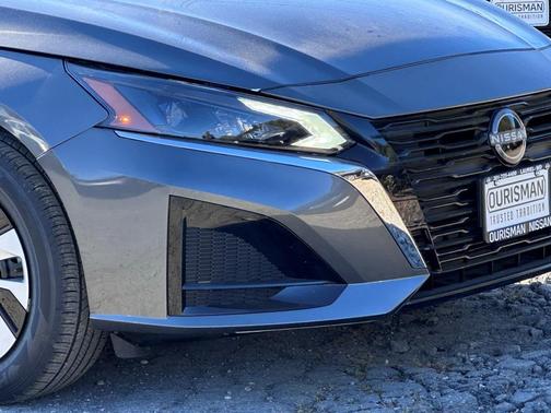 2025 Nissan Altima S FWD