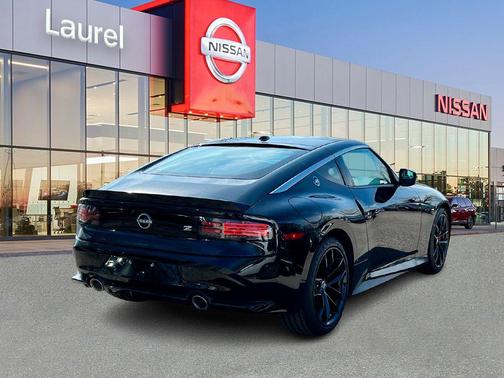 Diamond 2026 Nissan Z Performance