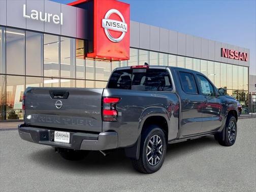2025 Nissan Frontier SL