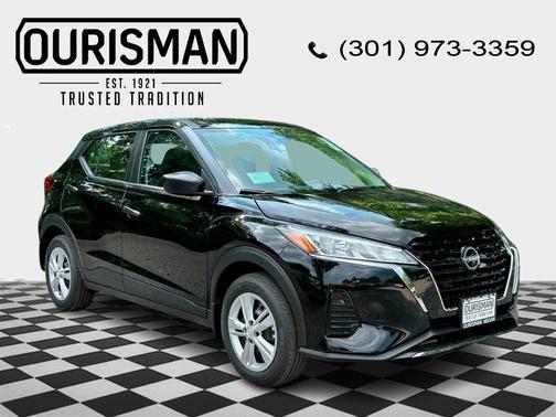2025 Nissan Kicks S