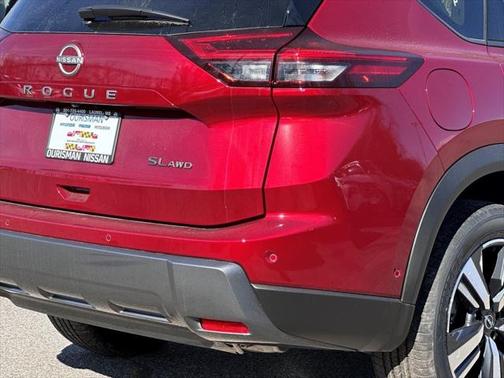 2025 Nissan Rogue SL