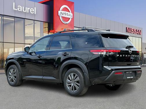 2025 Nissan Pathfinder SV 4WD