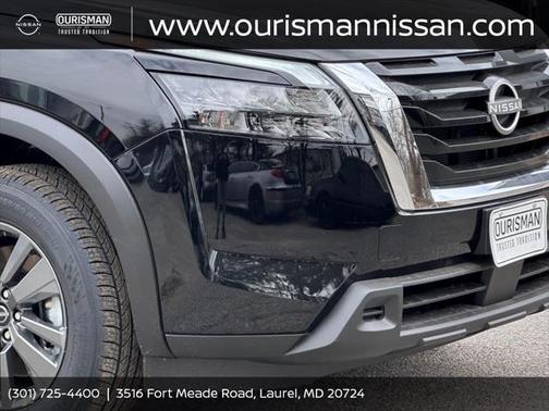 2025 Nissan Pathfinder SV 4WD