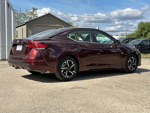 2025 Nissan Sentra SV