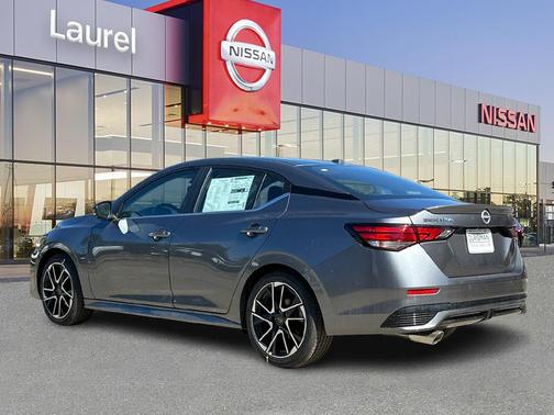 2025 Nissan Sentra SR