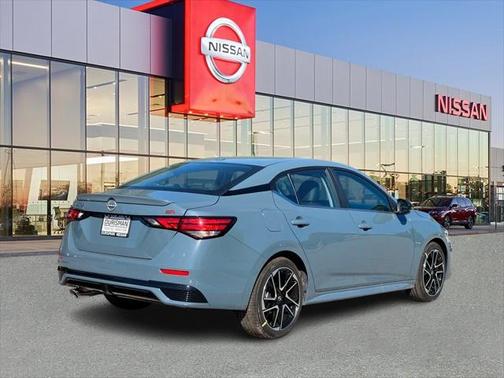 2025 Nissan Sentra SR