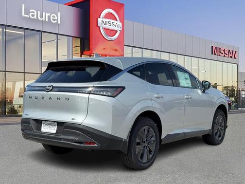 2025 Nissan Murano SL