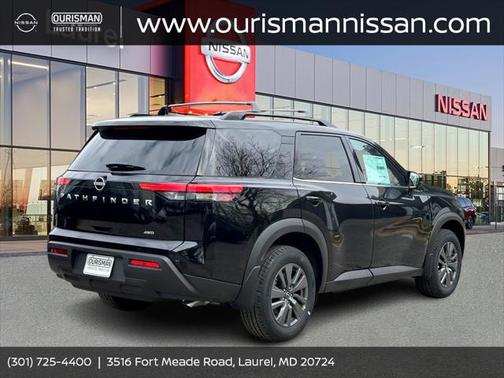 2025 Nissan Pathfinder SV 4WD