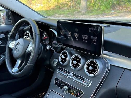 2017 Mercedes-Benz C-Class C 300 4MATIC Luxury