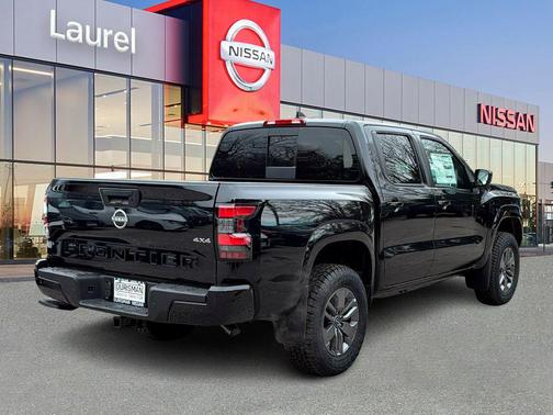Super Black 2026 Nissan Frontier SV