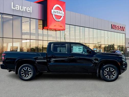 2025 Nissan Frontier SL