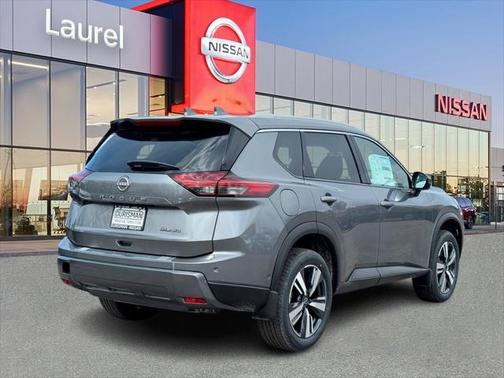 2025 Nissan Rogue SL
