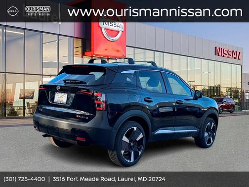 2025 Nissan Kicks SR
