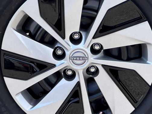 2025 Nissan Altima S FWD