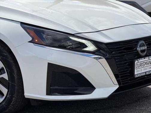 2025 Nissan Altima S FWD