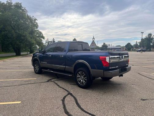 2017 Nissan Titan XD Platinum Reserve