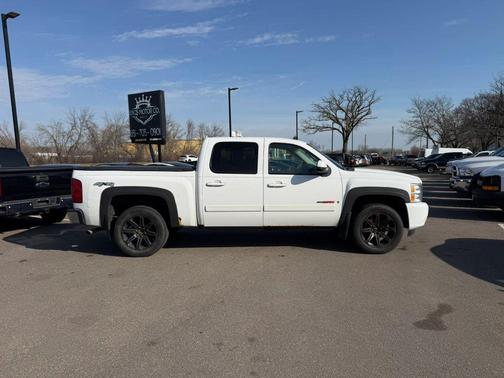 2007 Chevrolet Silverado 1500 LTZ Crew Cab