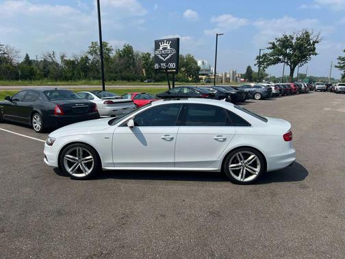 2013 Audi A4 2.0T Premium quattro