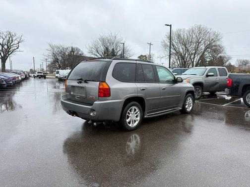 Gray 2006 GMC Envoy Denali