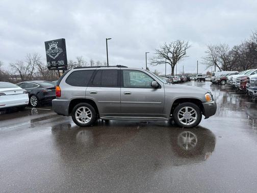 Gray 2006 GMC Envoy Denali