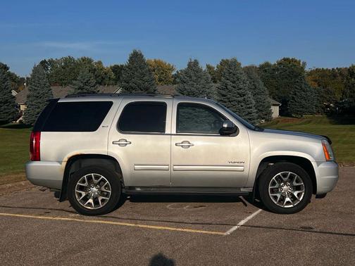 2010 GMC Yukon SLT