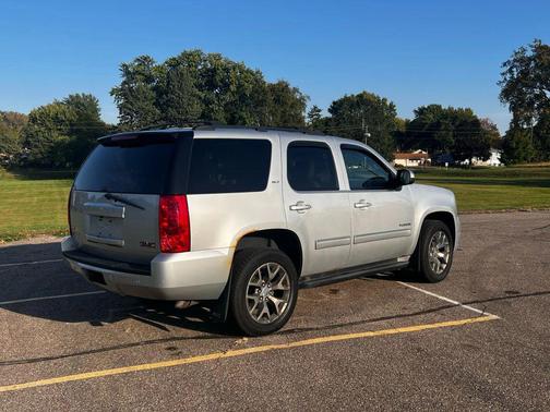 2010 GMC Yukon SLT