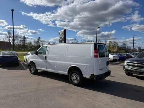 2013 Chevrolet Express 3500 Diesel