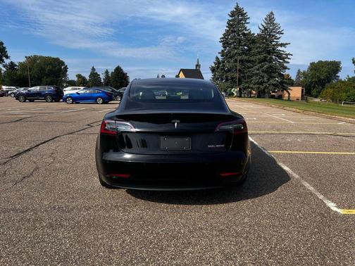 2019 Tesla Model 3 Long Range