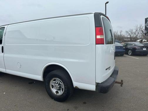 2014 Chevrolet Express 2500 Work Van