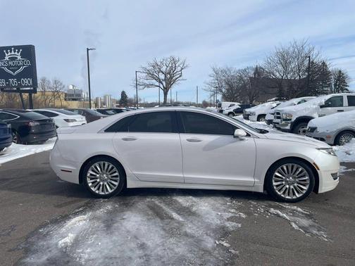2014 Lincoln MKZ Base
