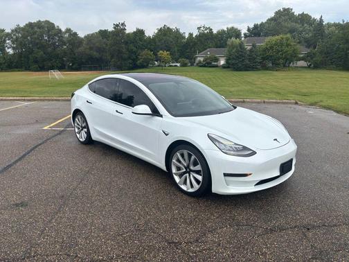 2018 Tesla Model 3 Performance
