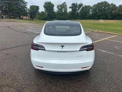 2018 Tesla Model 3 Performance