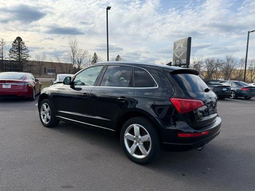 2012 Audi Q5 2.0T Premium Plus
